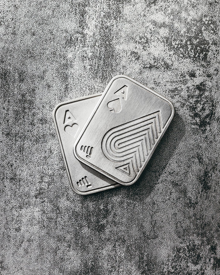 SHUFFLE POCKET ACES V2 (Satin Silver)