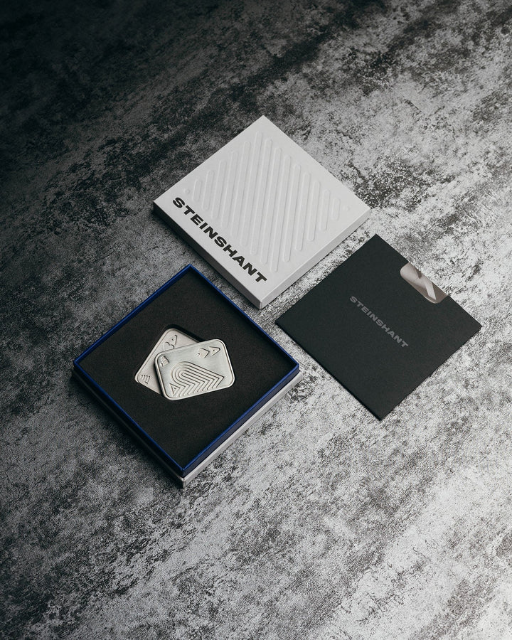 SHUFFLE POCKET ACES V2 (Satin Silver)