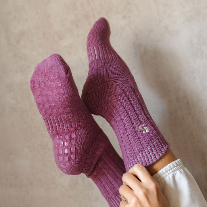 Pair of viola merino wool crew socks with cushioned heel and toe