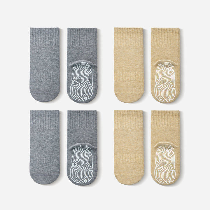 Organic cotton baby socks set of 4 pairs: grey and lemon with outlined pattern feet