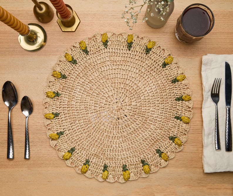 Handmade Raffia Tulip Placemat