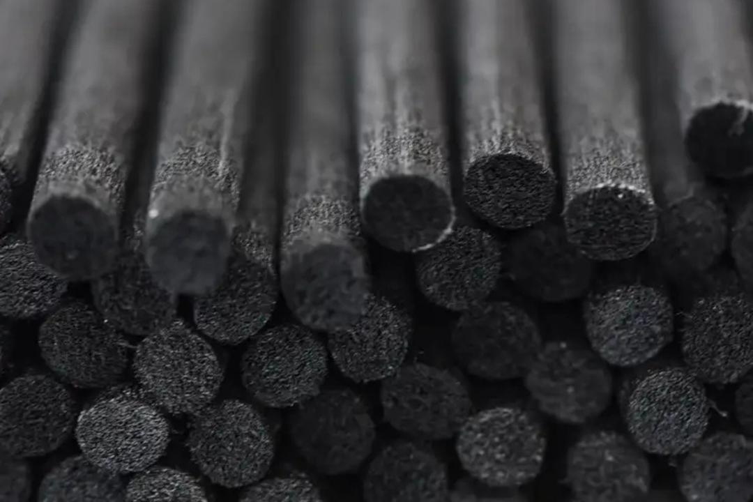 Reed Diffuser | Bold & Masculine | Wood Smoke Obsidian
