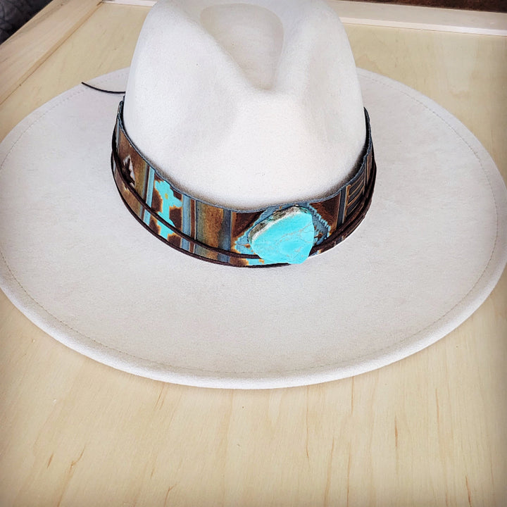 White felt wide-brim hat with wide leather band and turquoise stone center