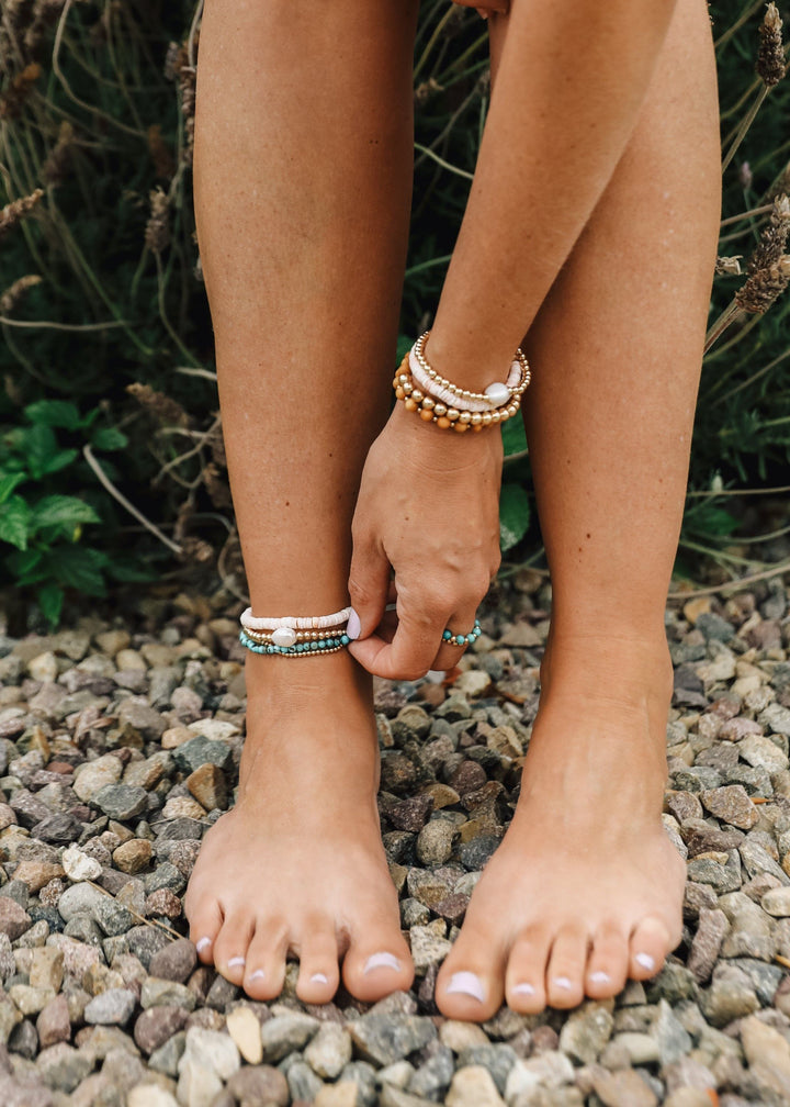 Adult anklet with natural turquoise beads and gold-tone bead accents