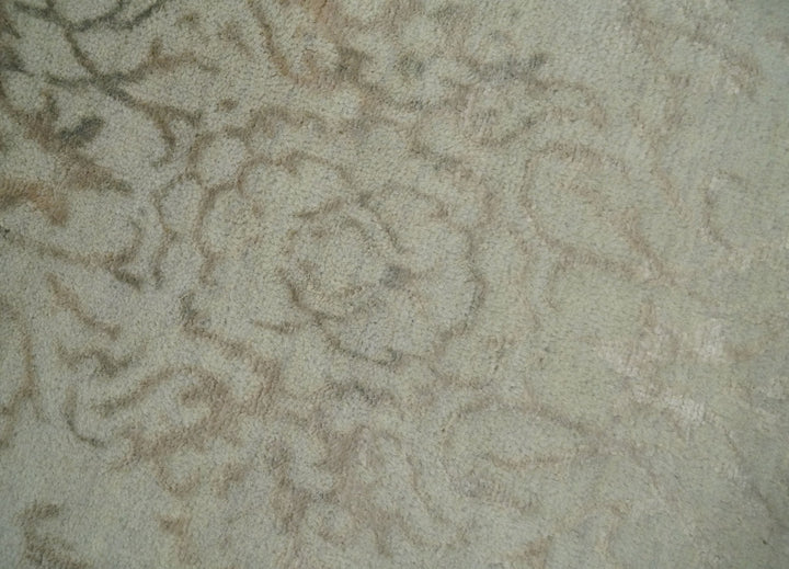 5x7 Fine Hand Knotted Beige and Brown Traditional Style Antique Wool and Silk Rug