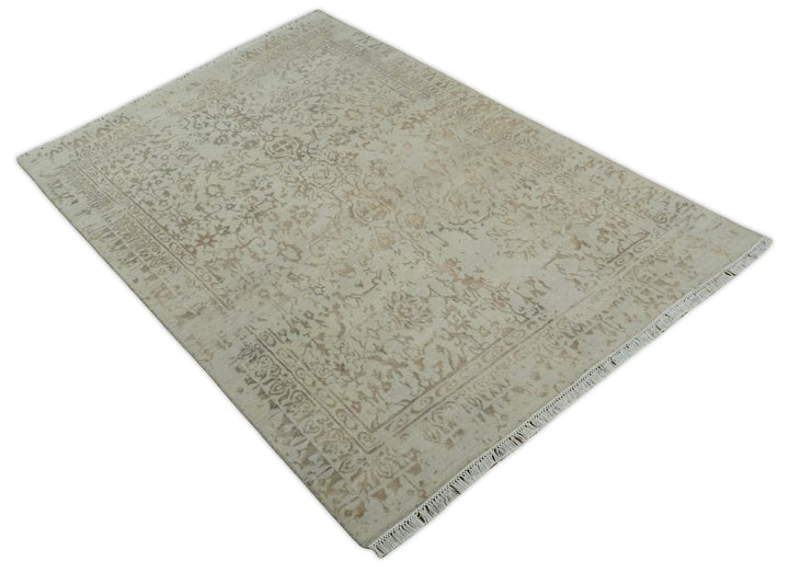 5x7 Fine Hand Knotted Beige and Brown Traditional Style Antique Wool and Silk Rug