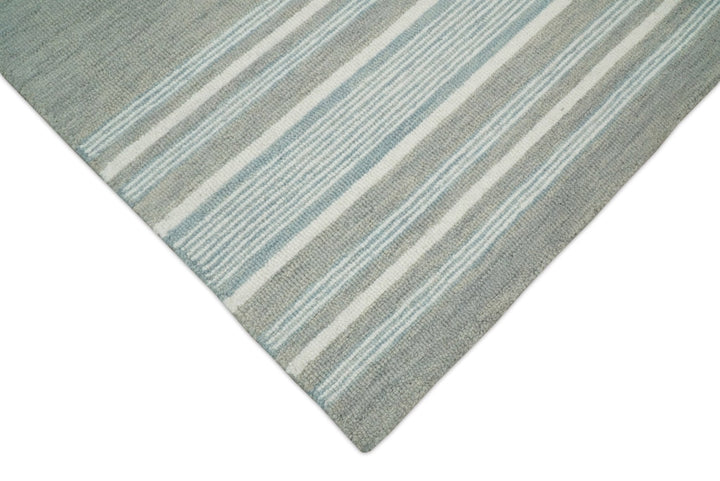 Gray Modern Style Hand Tufted Wool Area Rug