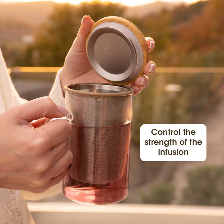 Glass Tea Infuser by Ukiyo