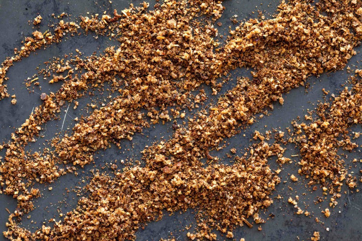 Steak spice blend with coarse pepper and herbs