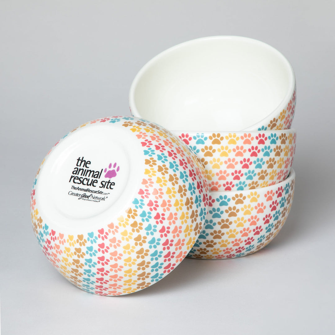 Ceramic soup or salad bowl set with multicolor paw-print pattern and lids