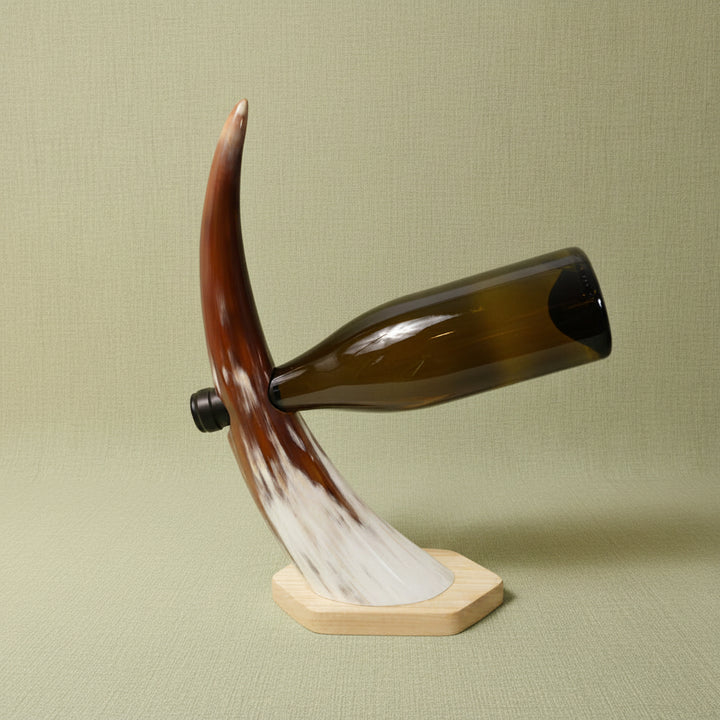 Balanced Horn Wine Holder