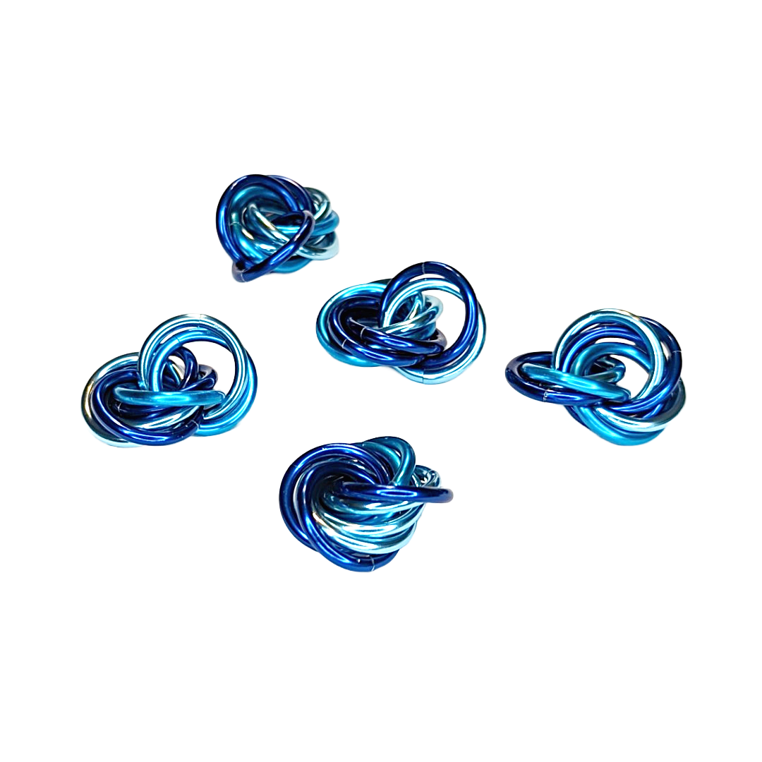 Möbii fidget balls, five blue knot balls in mixed shades