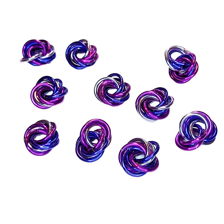 Möbii Fidget Balls multi-pack, eight purple and blue knot toys