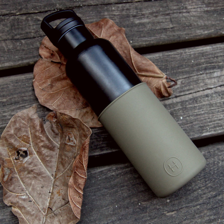 Black-Seaweed Green 20 Oz