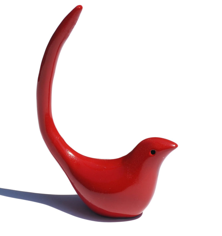 Red bird-shaped ring holder with curved tail base