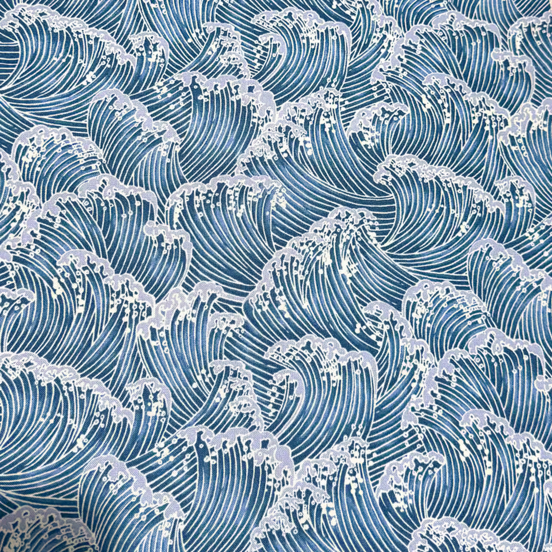 Bowl cover set fabric with wave line pattern in blue and white.