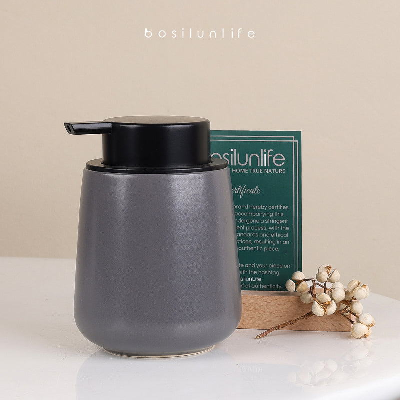 Bosilunlife large ceramic liquid soap dispenser, grey with black pump