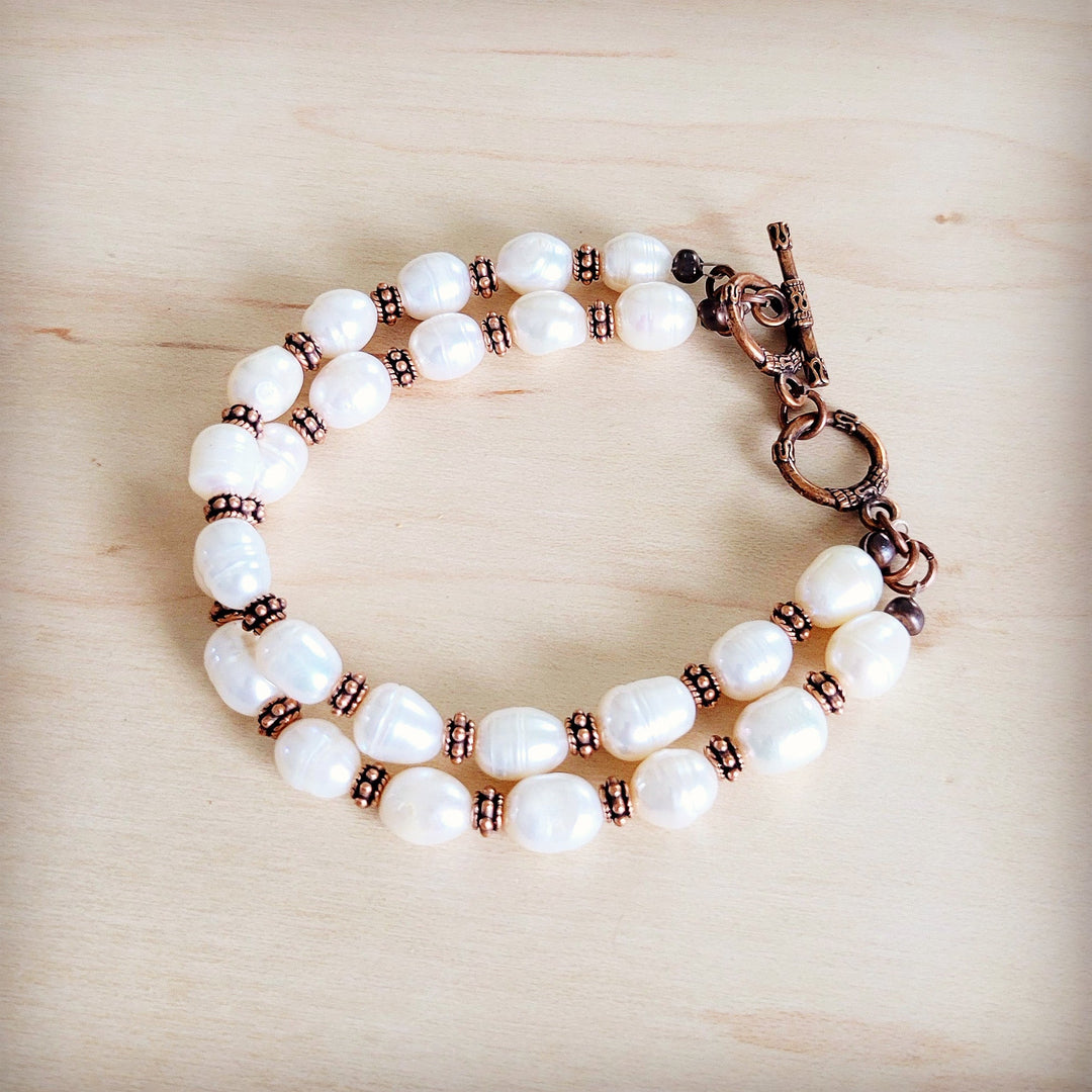 Freshwater pearl and copper beaded double-strand bracelet with copper clasp and pearl bead strands