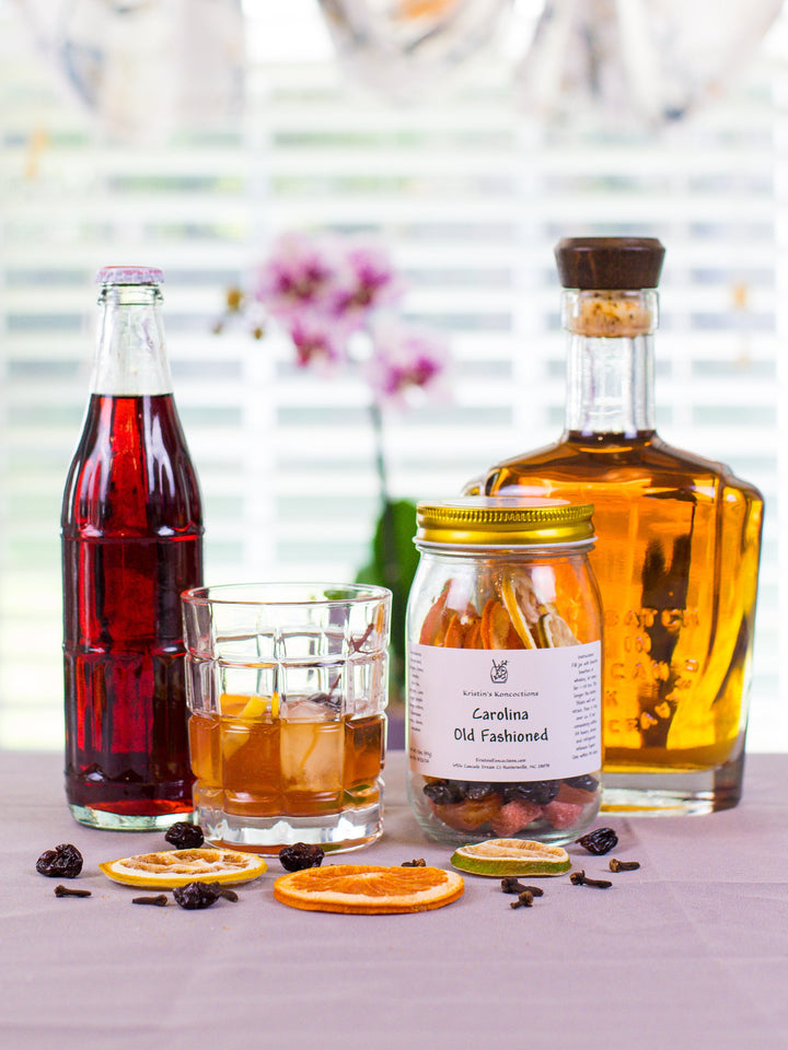 Christmas Cocktail Gift – Handcrafted Festive Holiday Cocktail Kit