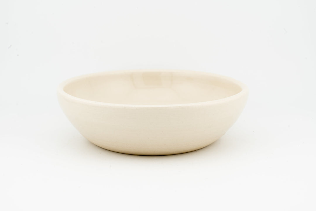Light beige ceramic cat dish with smooth glaze