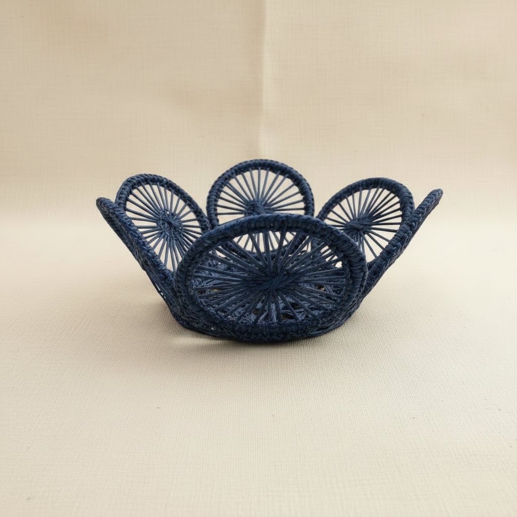 Circles Personal Handwoven Mini Bread Iraca Basket