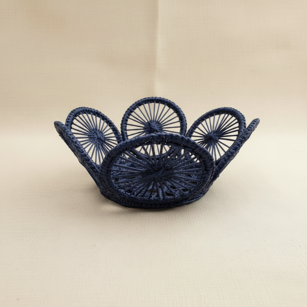 Circles Personal Handwoven Mini Bread Iraca Basket