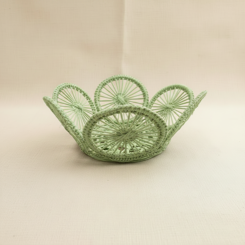 Circles Personal Handwoven Mini Bread Iraca Basket