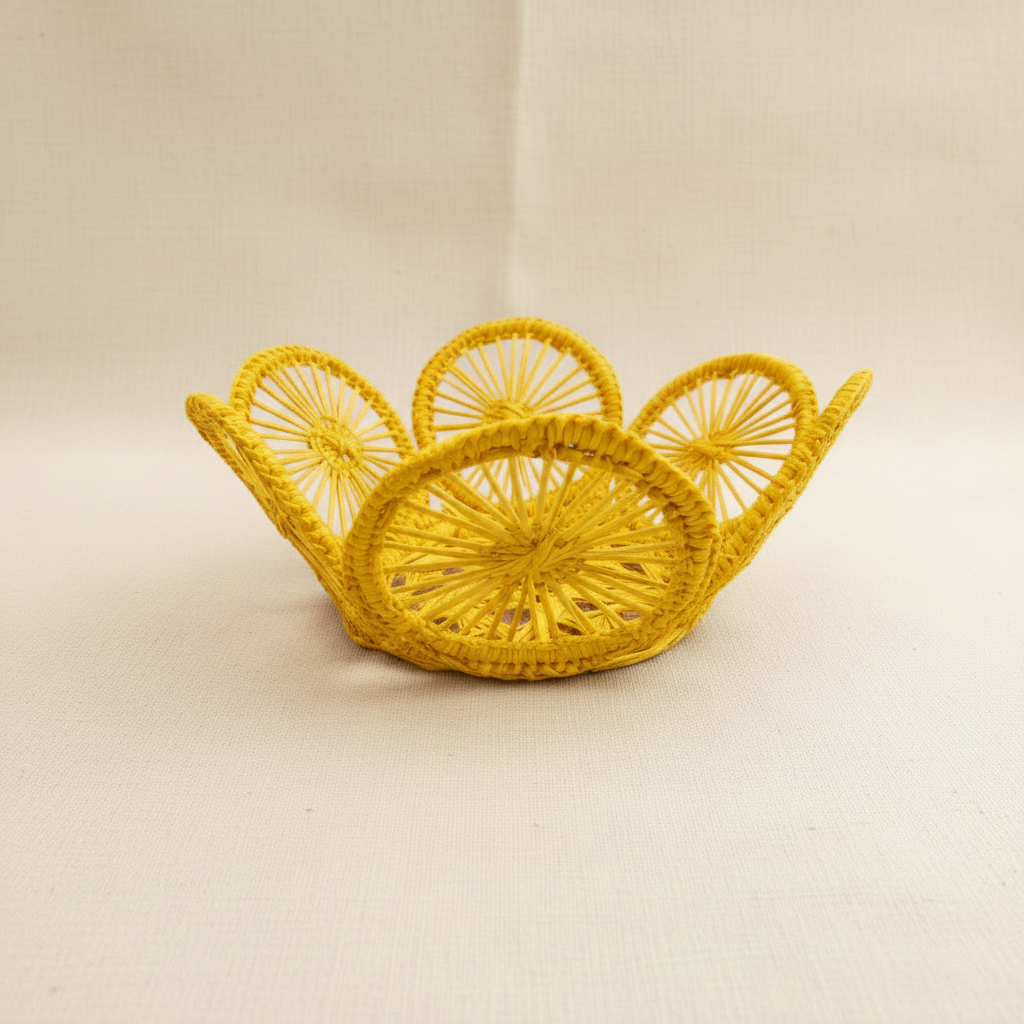 Circles Personal Handwoven Mini Bread Iraca Basket