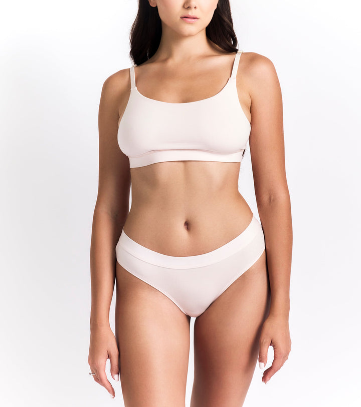 Mid-rise briefs in pink, classic bikini leg opening with smooth waistband