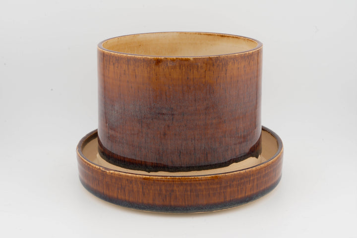 Tabletop planter set with drainage, warm brown glazed pot with matching base tray.