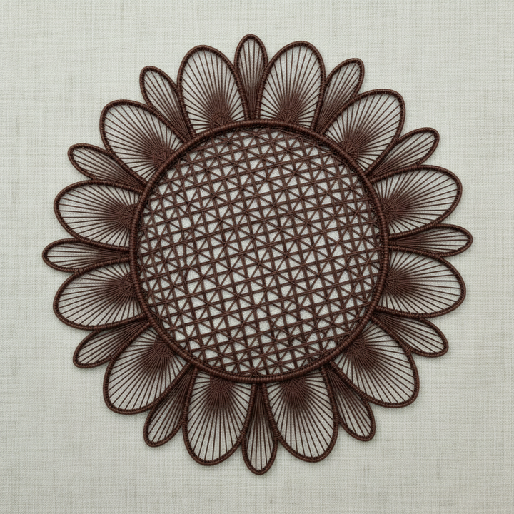 Daisy Handwoven Iraca Placemat
