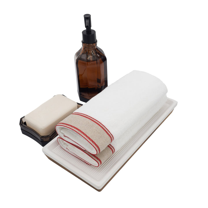 Set of 2 guest towels, white with red chain-style linen border, folded