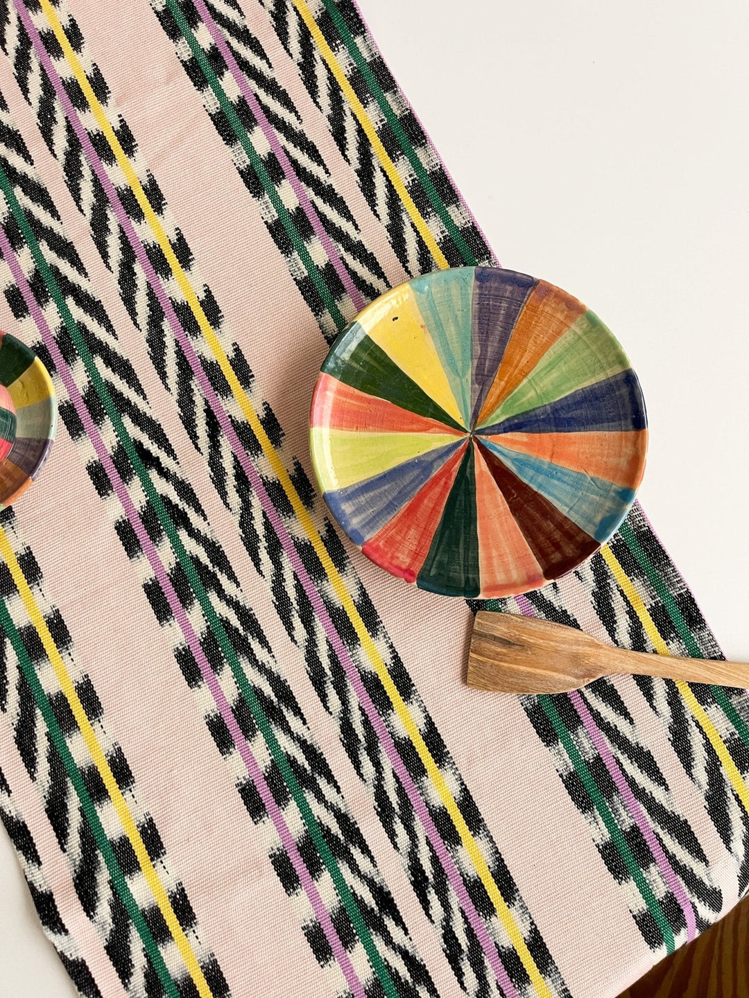 Solana Multicolor Ikat Heavy Cotton Table Runner (Guatemala)