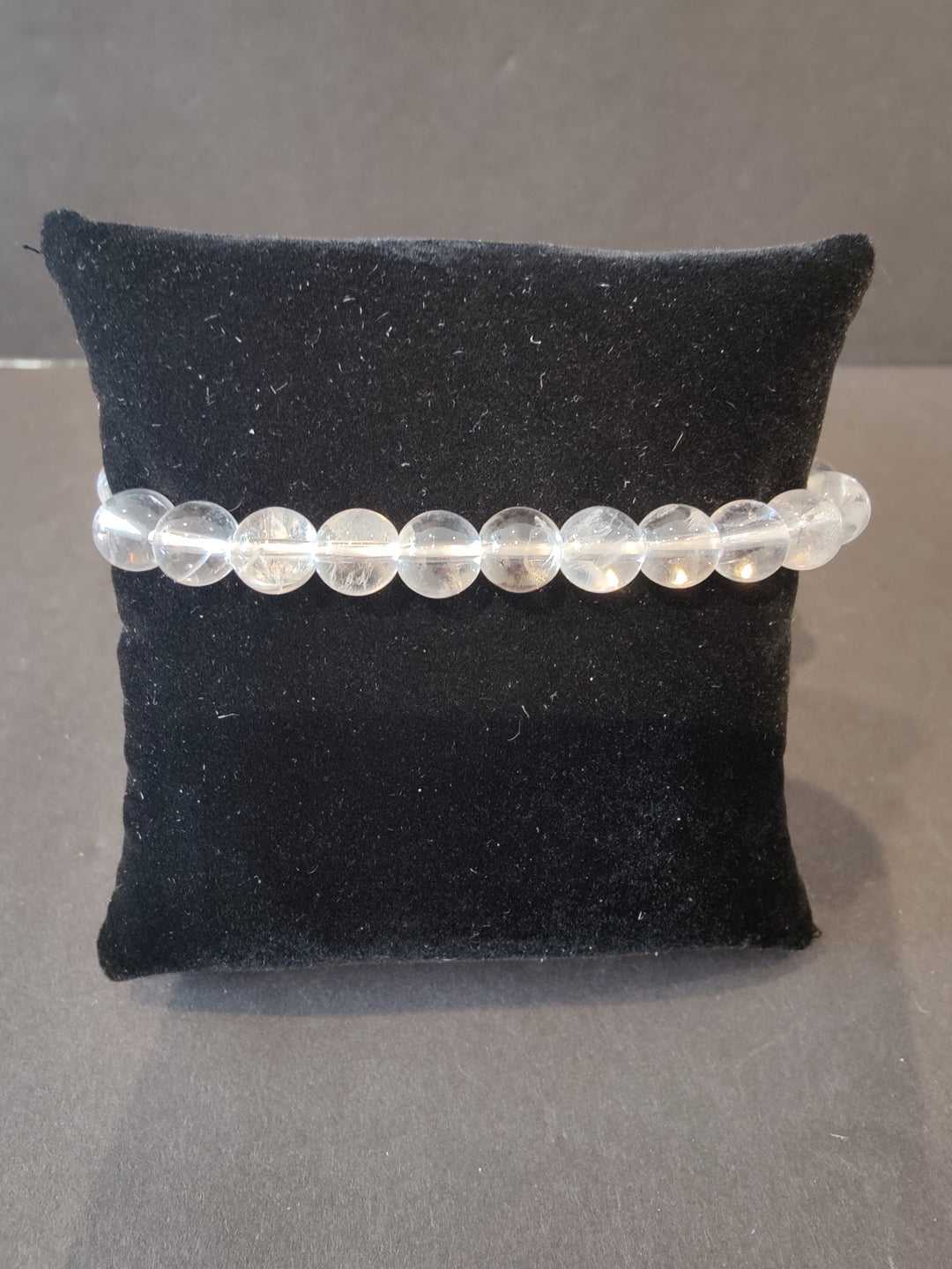 8mm beaded bracelet with clear round quartz-like beads