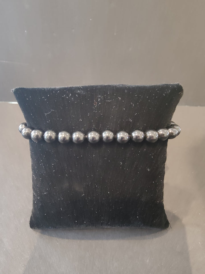 6mm beaded stone bracelet with dark gray and silver-tone round beads
