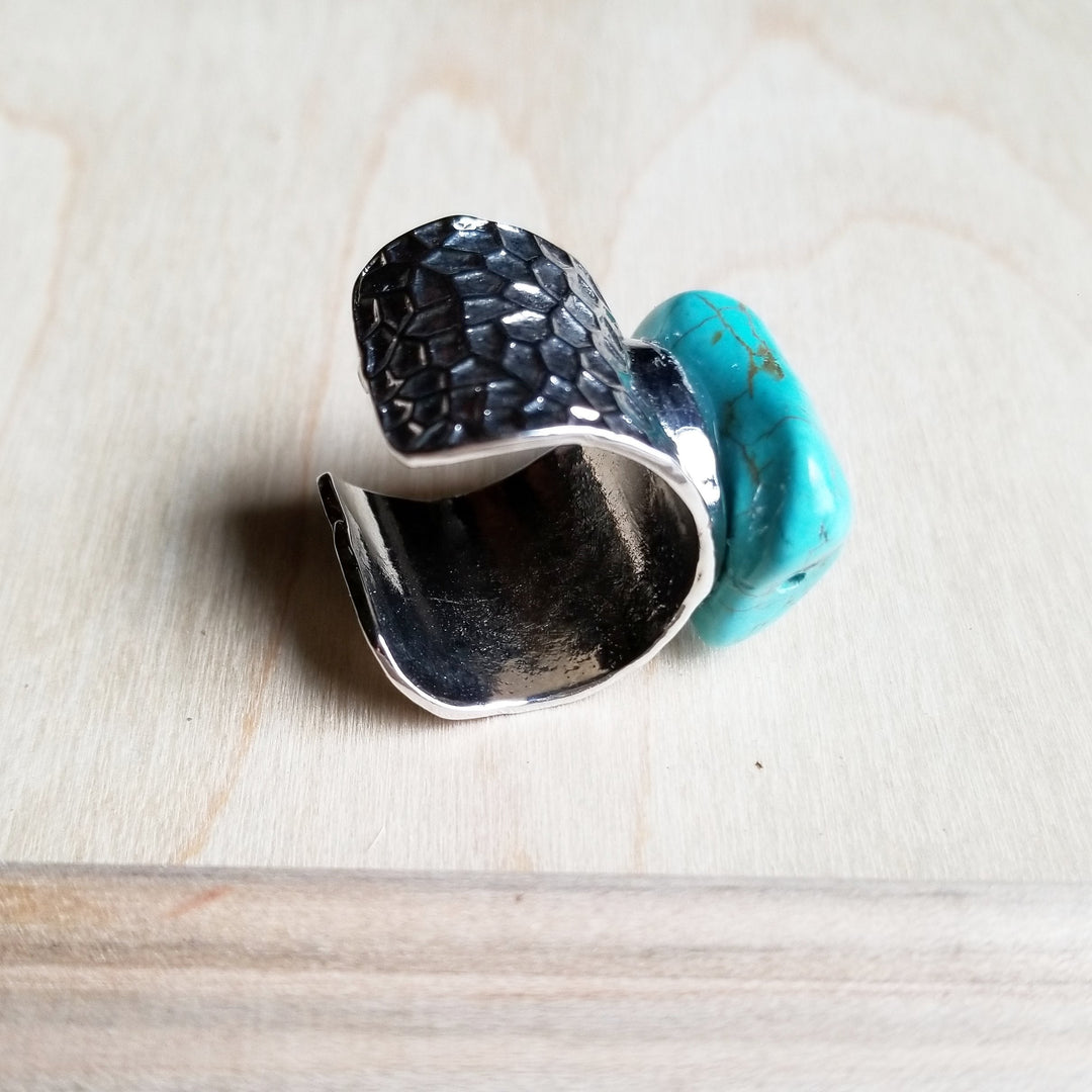 Turquoise chunk cuff ring with hammered silver top and side cuff band