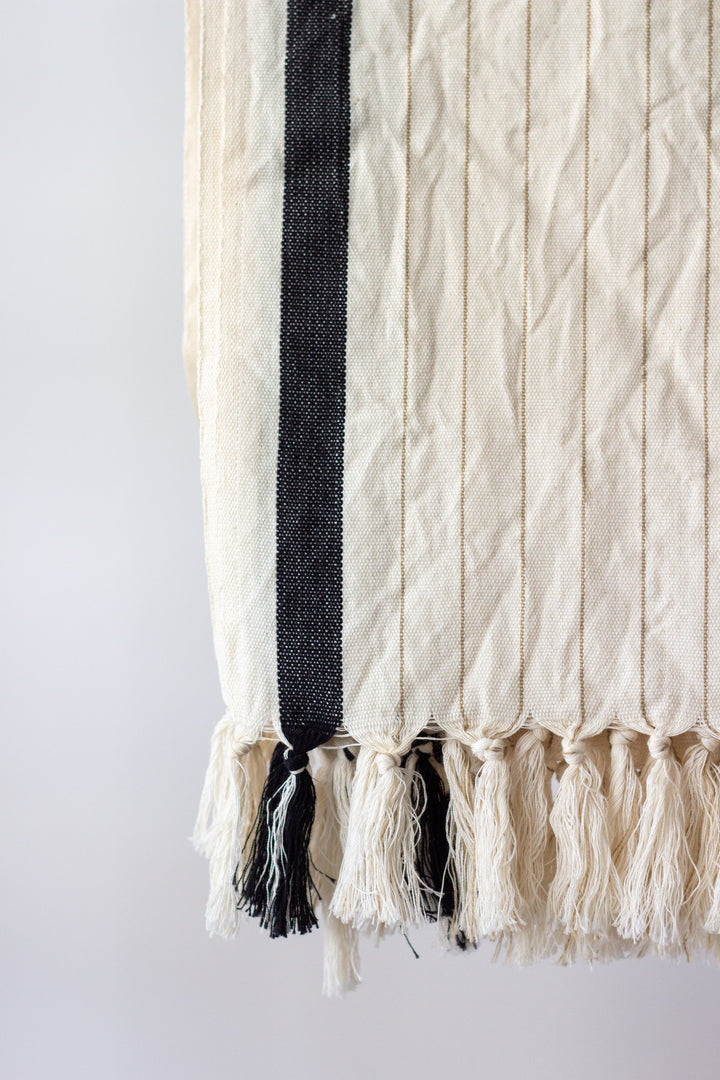 Drama Cotton Linen Towels