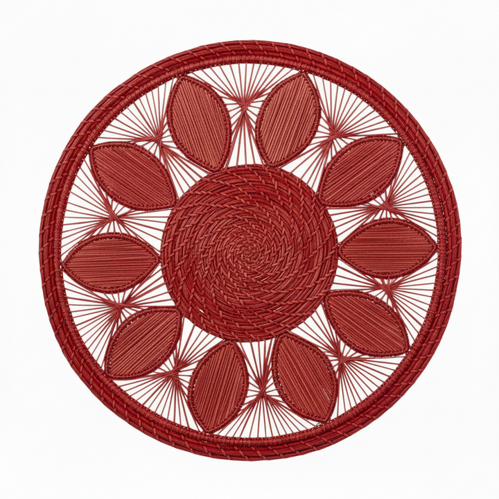 Leaf Medallion Handwoven Iraca Placemat