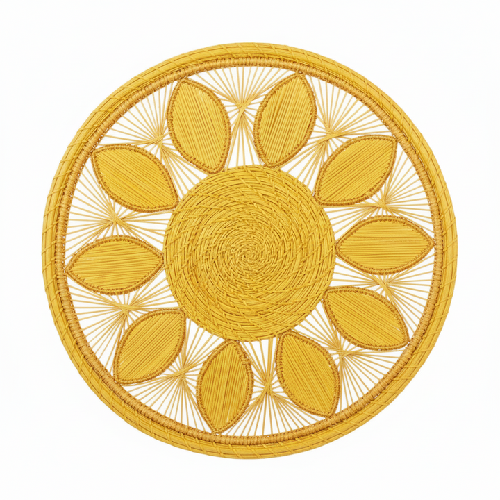Leaf Medallion Handwoven Iraca Placemat