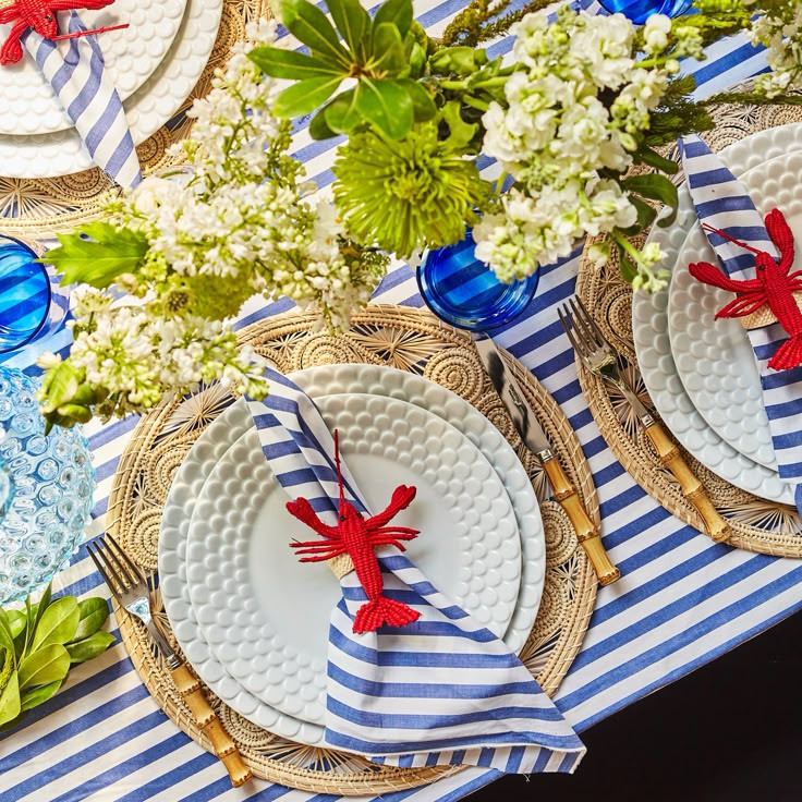 Lobster Handwoven Iraca Napkin Ring — Napkin Rings, [material], MacondoForever