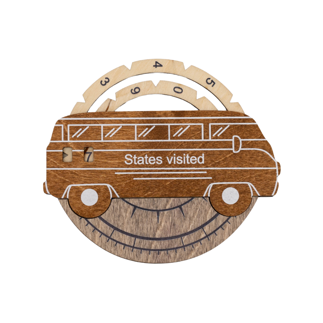 Wooden USA travel tracker with car design and circle gauge marked “States visited”.