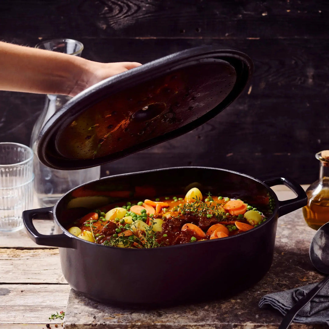 Oval Dutch Oven, 6-Qt