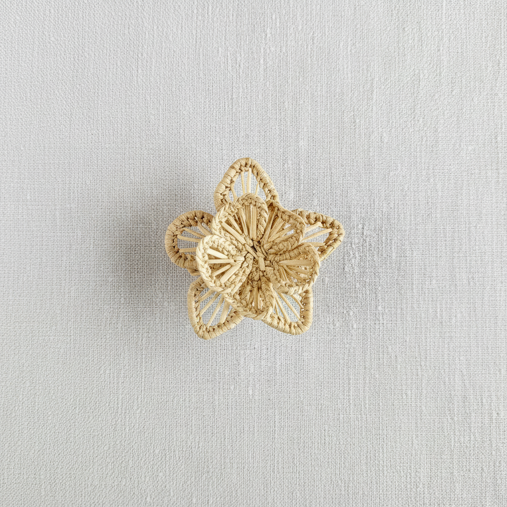 Star Flower Handwoven Iraca Napkin Ring