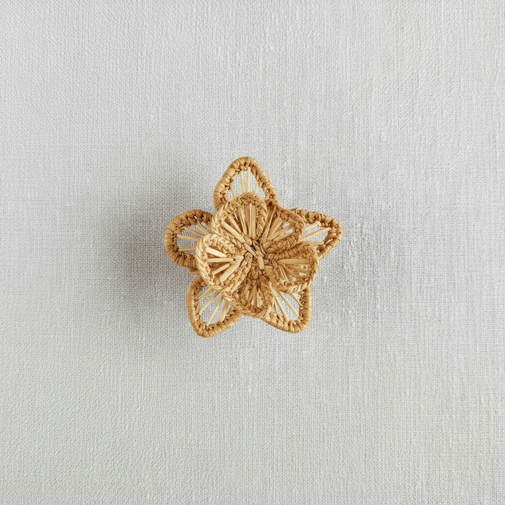 Star Flower Handwoven Iraca Napkin Ring