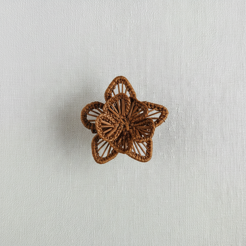 Star Flower Handwoven Iraca Napkin Ring
