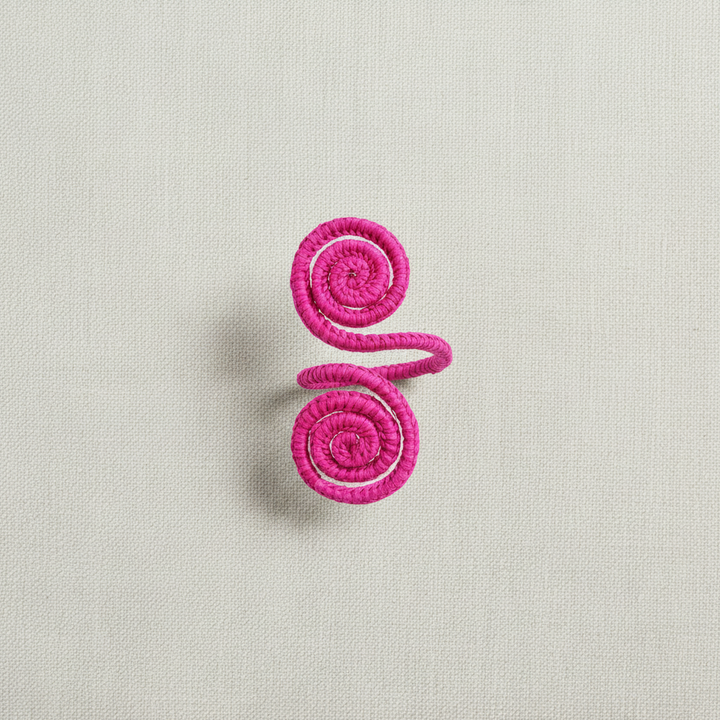 Caracoli Handwoven Iraca Napkin Ring
