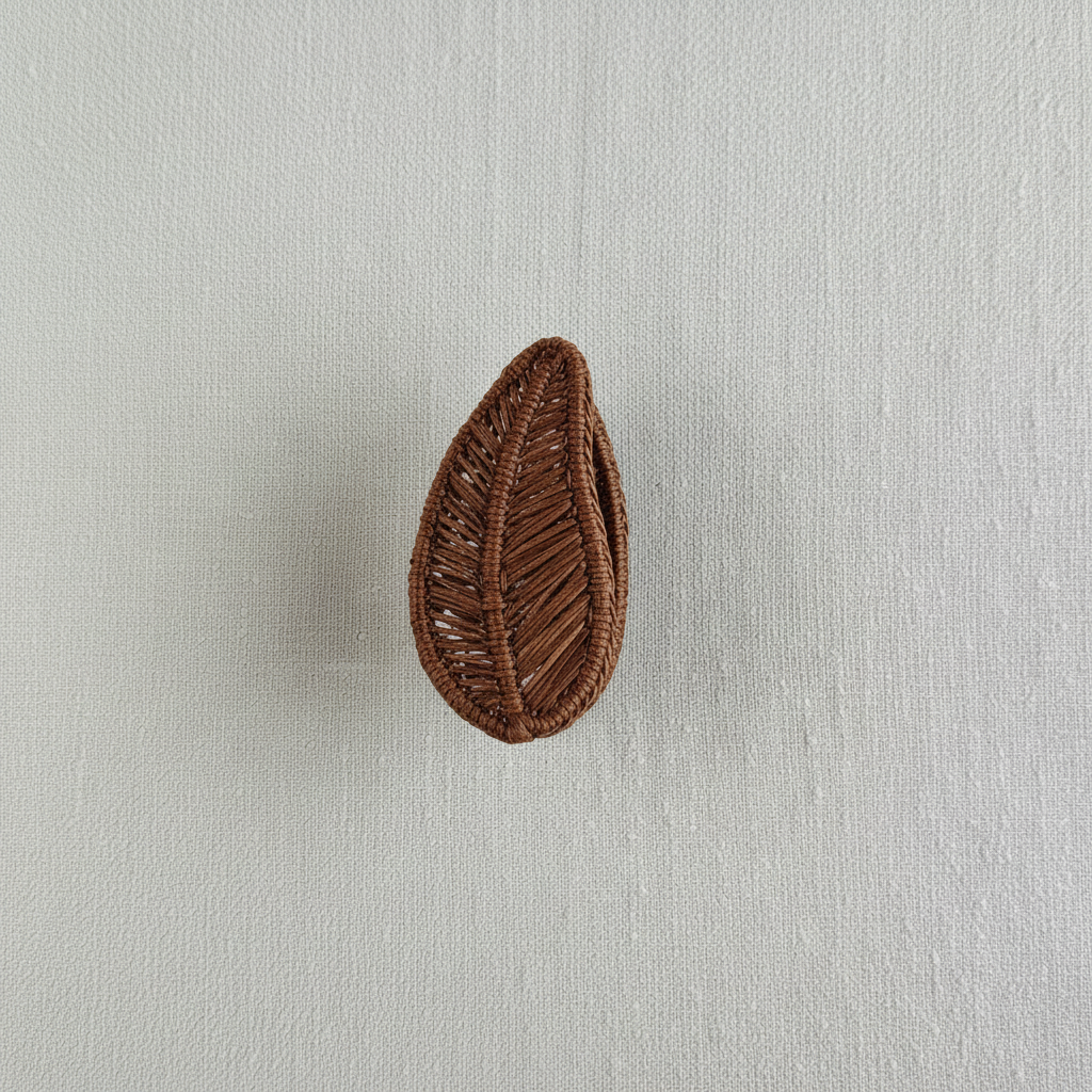 Leaf Handwoven Iraca Napkin Ring