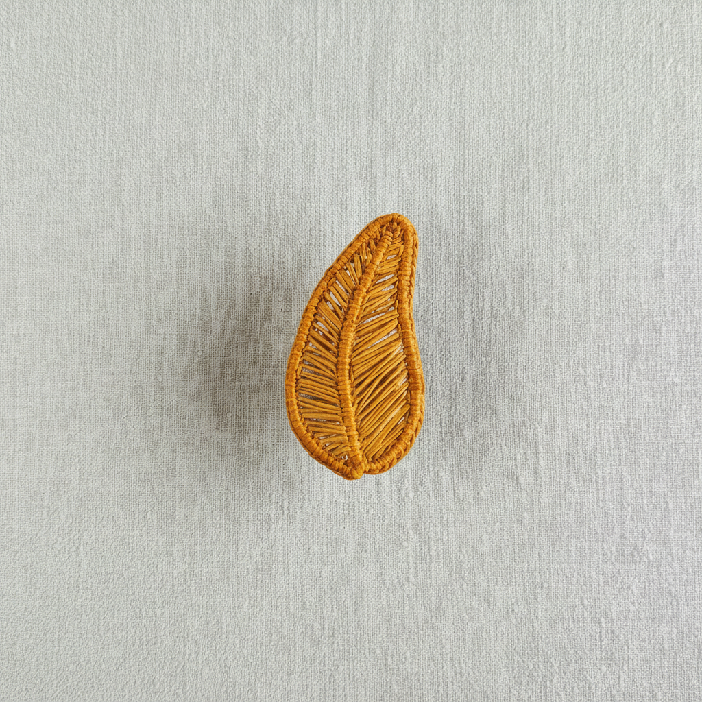 Leaf Handwoven Iraca Napkin Ring
