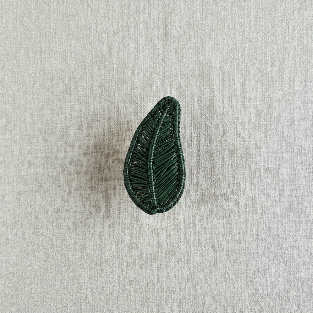 Leaf Handwoven Iraca Napkin Ring