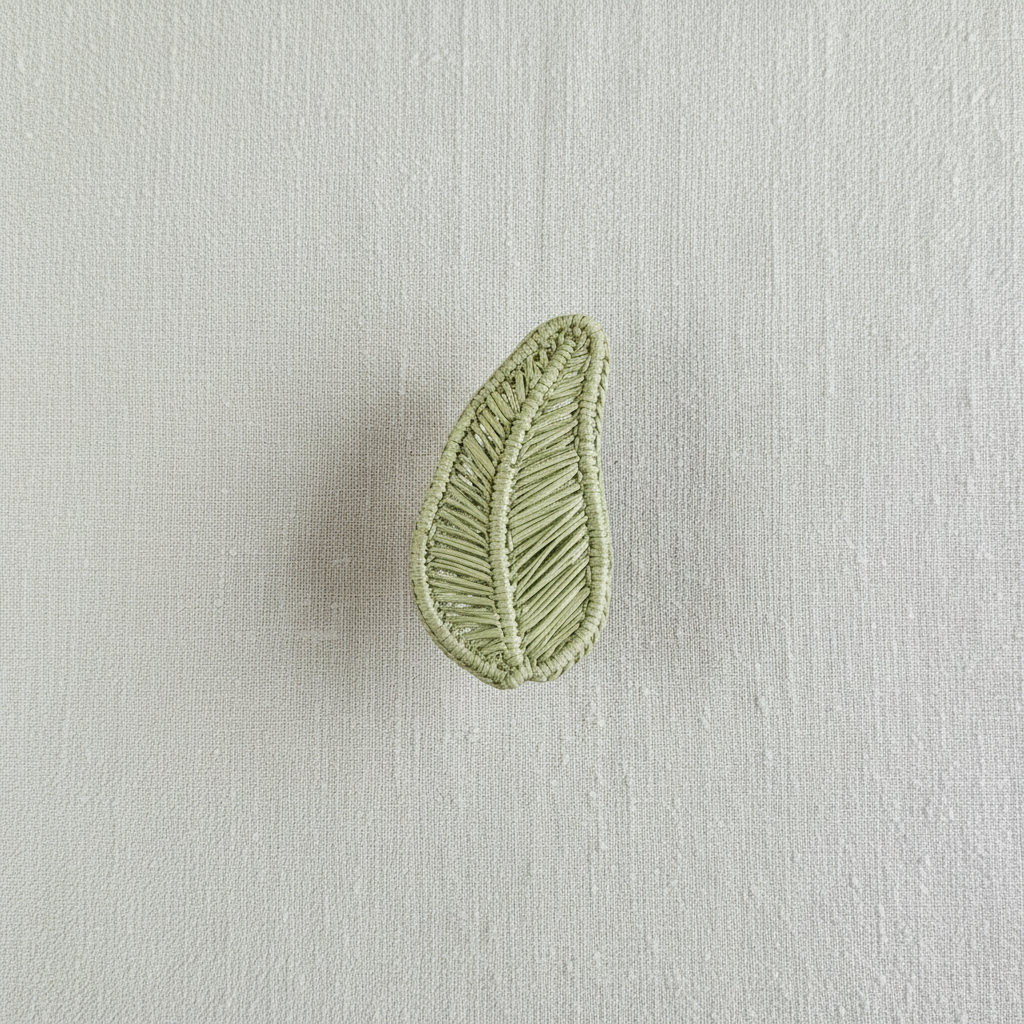 Leaf Handwoven Iraca Napkin Ring